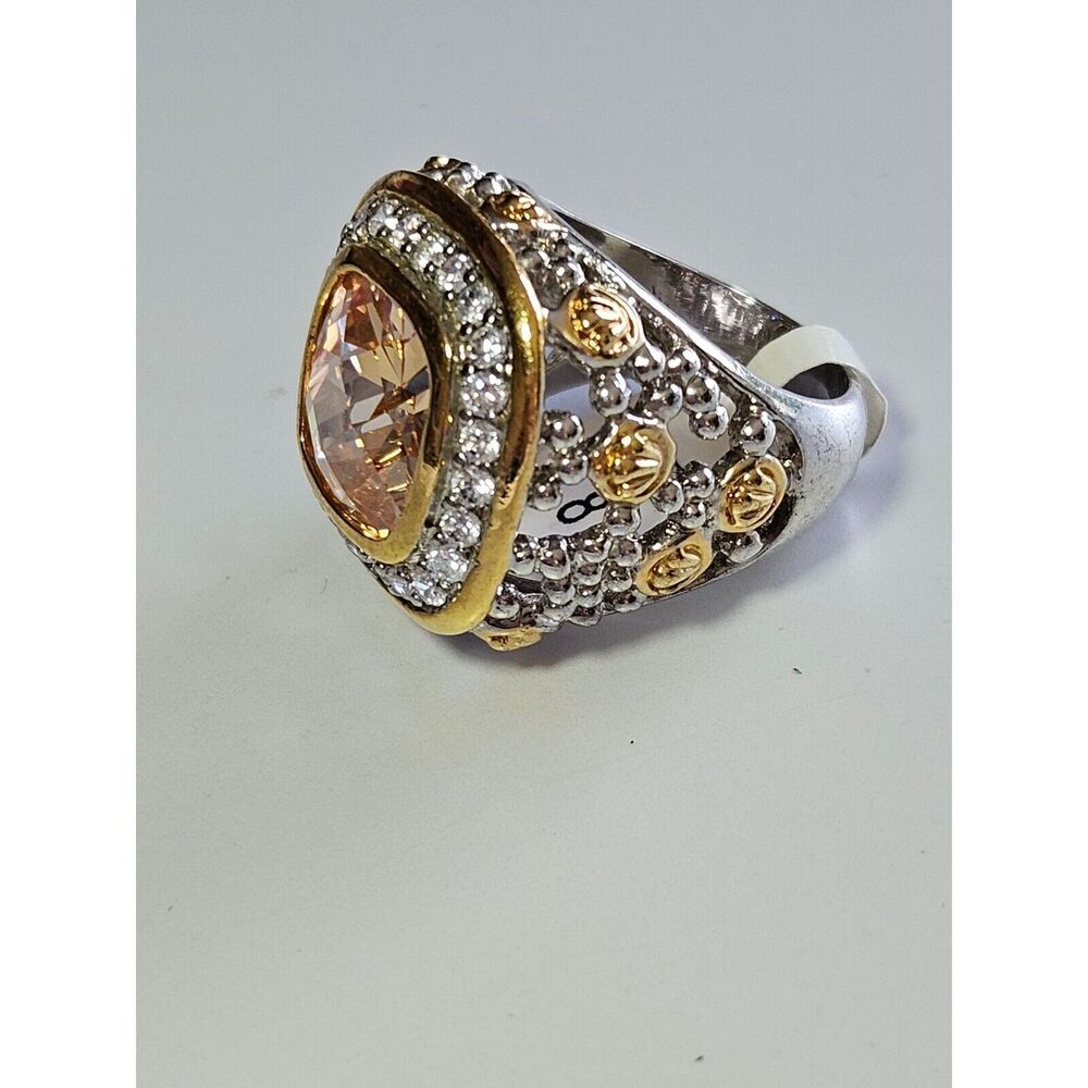Gold & silver tone champagne colored rhinestone ring size 6